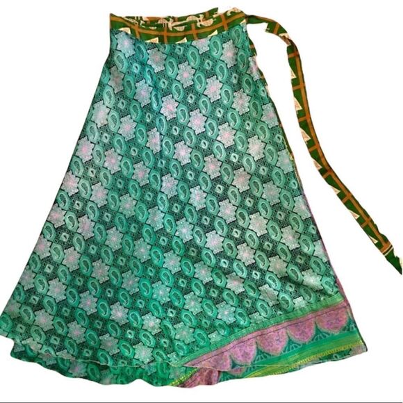 Silky Satin Reversible Layer Tiered Wrap Multi Pattern Boho Festival Tie Skirt - Picture 3 of 11